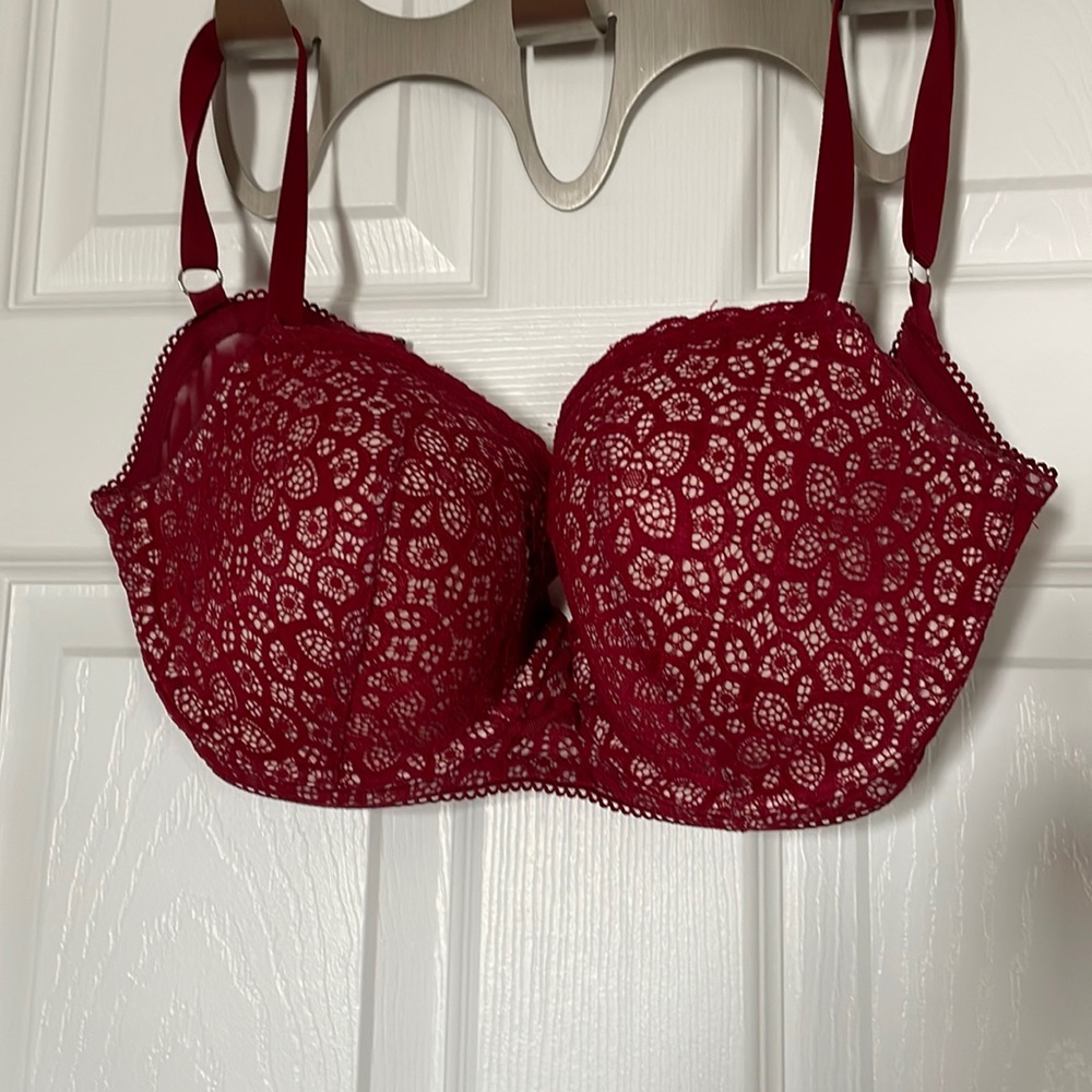 2 for $40 Victoria’s Secret Bra. Size 34DDD